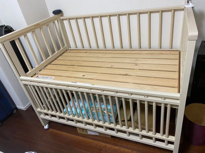 説明書付き ファミリア familiar ベビーベッド 120×70 - メルカリ