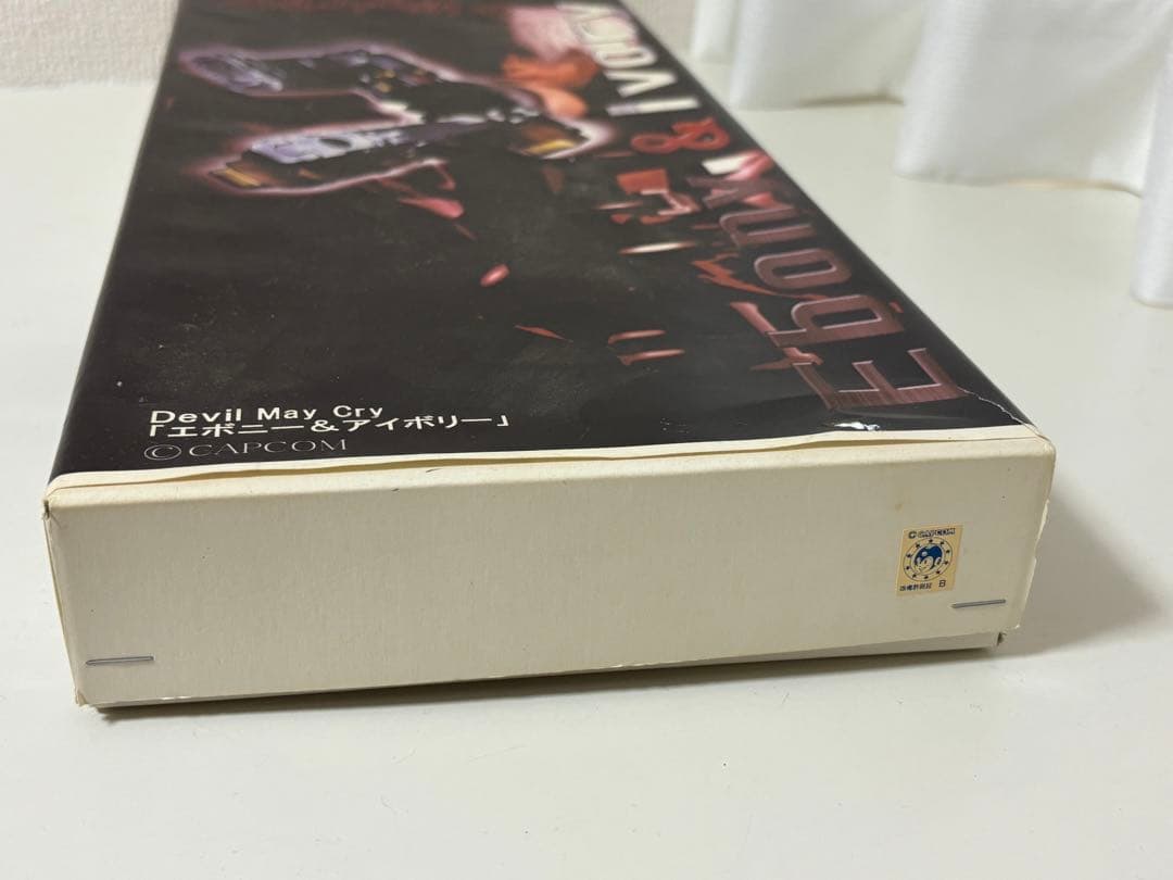 大日本技研 デビルメイクライ エボニー&アイボリー ガレージキット完成