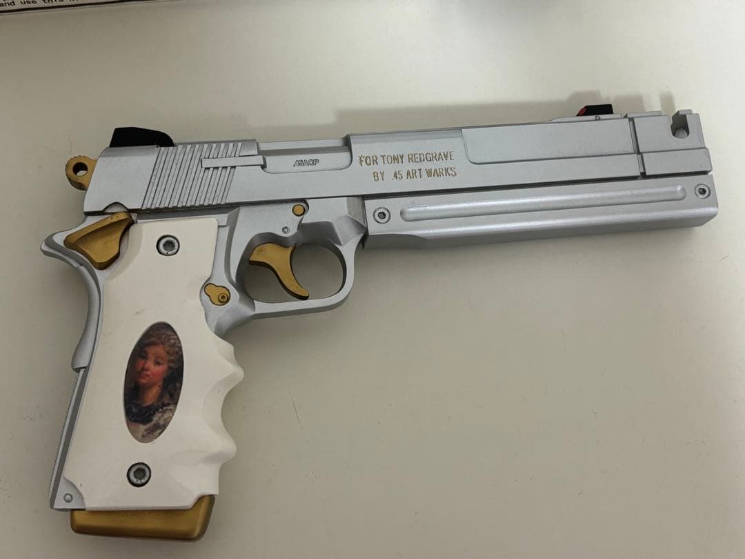 大日本技研 デビルメイクライ エボニー&アイボリー ガレージキット完成