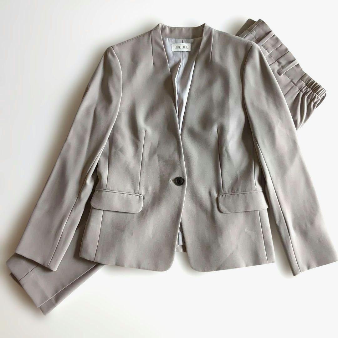 極美品★プラステ パンツスーツ カラーレス テーパードパンツ グレージュ 洗える PLST(プラステ)公式 | トリアセブレンドテーパードパンツ