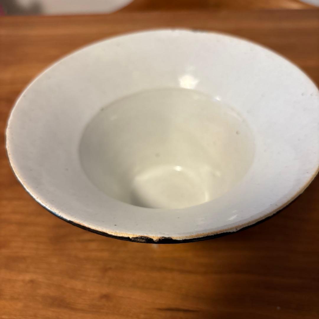 三浦ナオコさん作品・黒白陶器円錐形ボウル - メルカリ