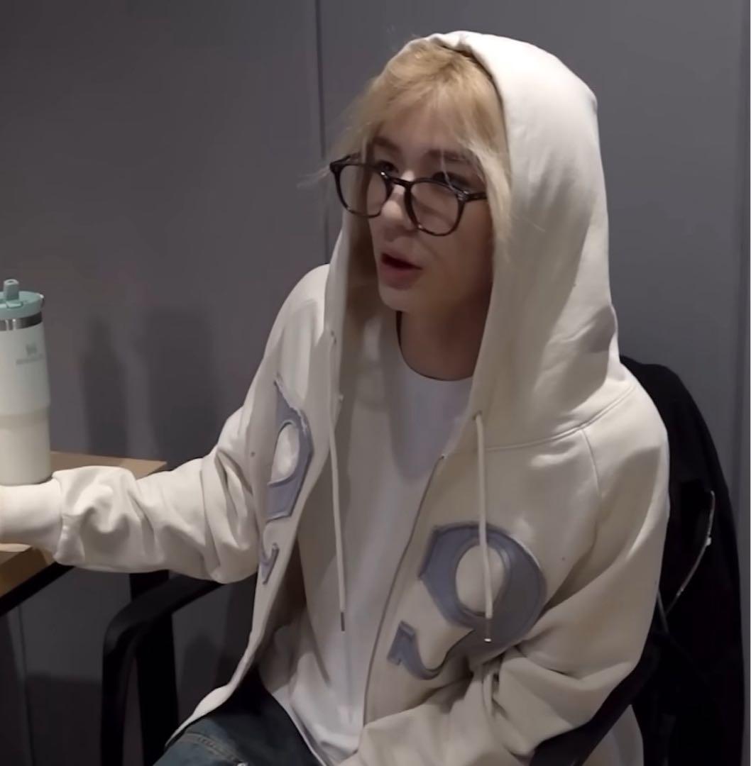 ILLIGO イリゴ ジップアップパーカー クリーム L - メルカリ