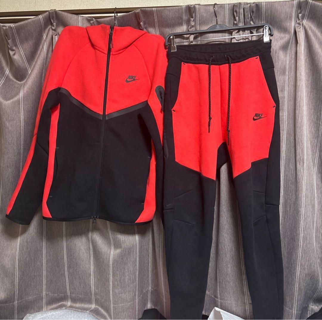 NIKEテックフリース赤 Sサイズセットアップ - メルカリ