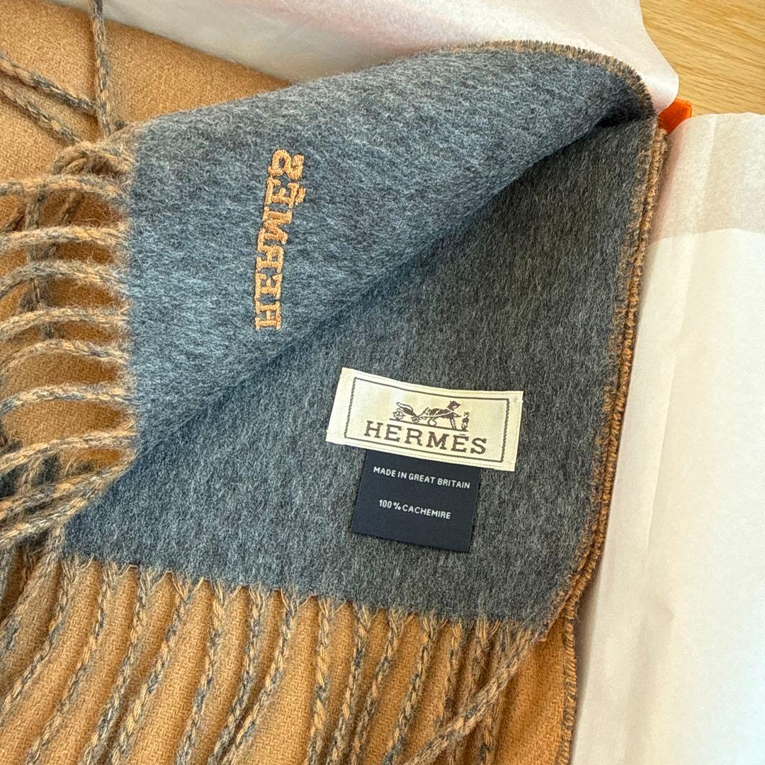 【25年12月購入】HERMES エルメス　カシミヤマフラー 《レクトヴェルソ》