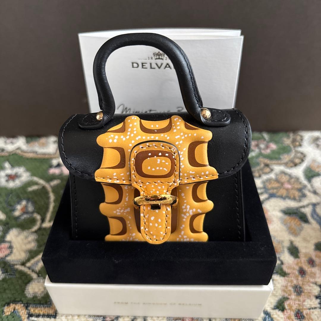 DELVAUX ミニチュア バッグチャーム デルボー デルヴォー - メルカリ