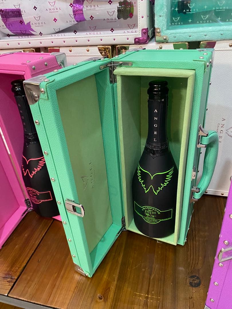 ⭐️【全国送料無料】エンジェル シャンパン 5本 空箱10個 撮影