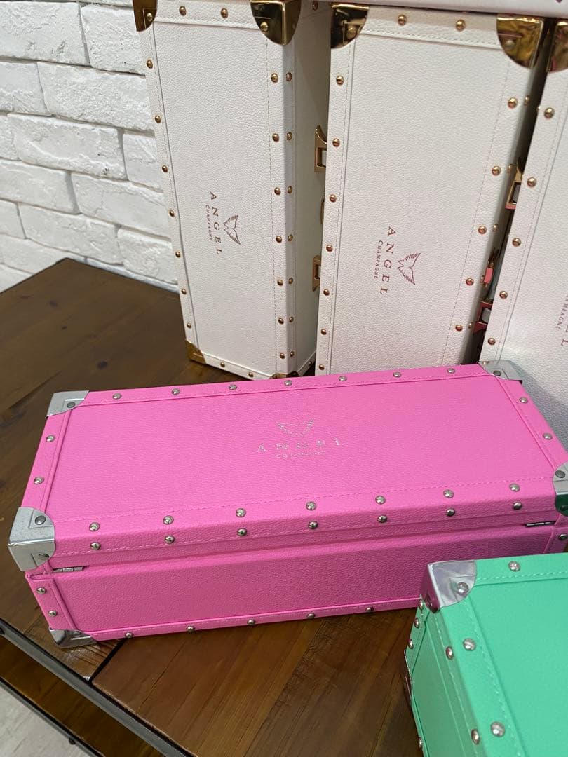 ⭐️【全国送料無料】エンジェル シャンパン 5本 空箱10個 撮影