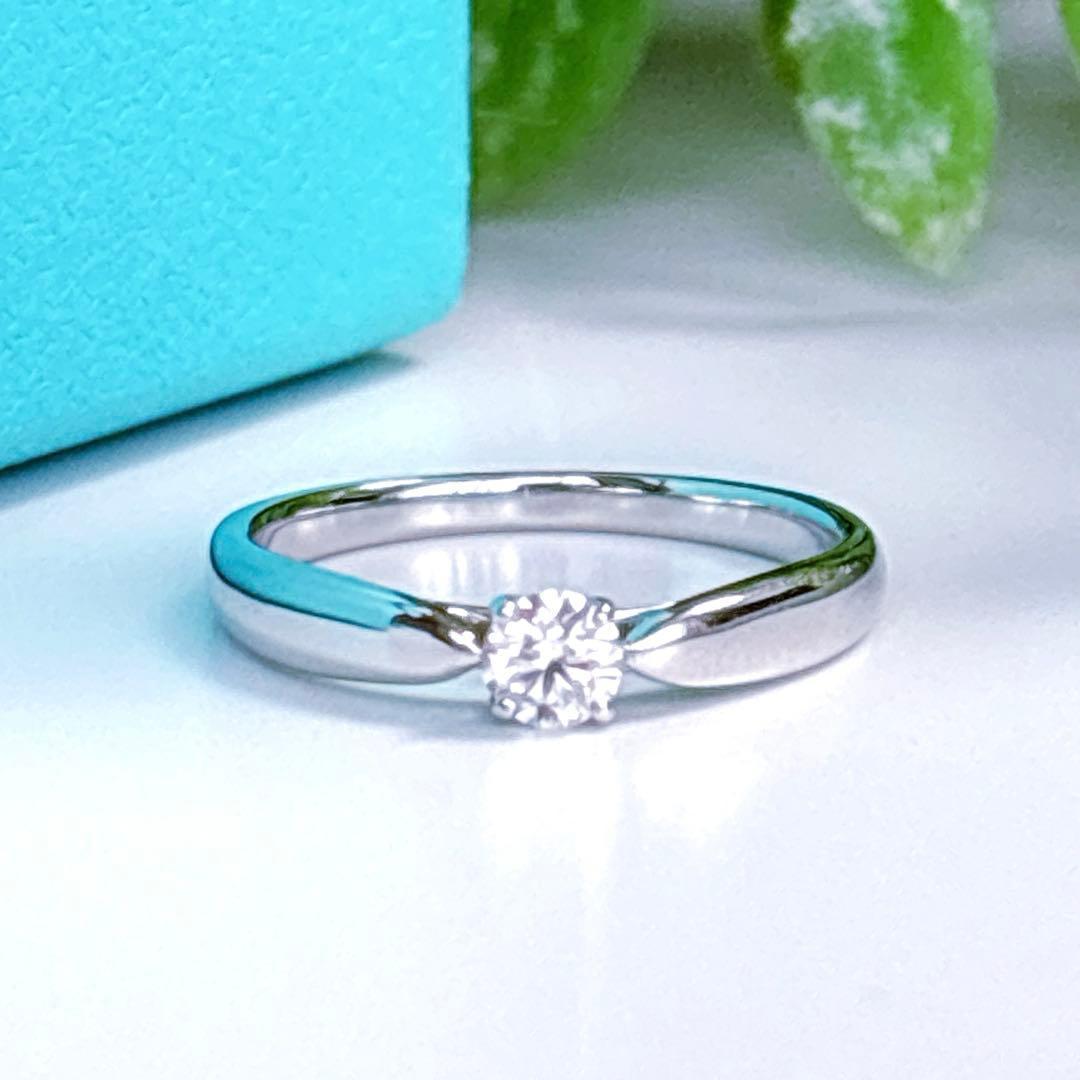 【鑑別書&新品仕上】ティファニー ハーモニー　プラチナ 9号　0.18ct