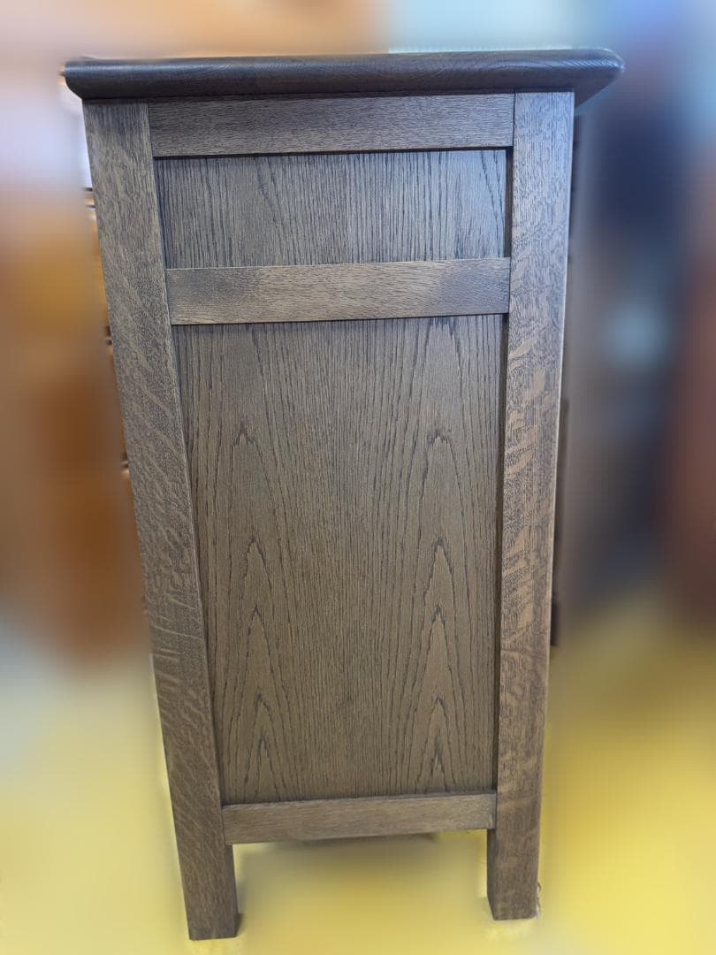 美品】雅 花柄キャビネット 道産ナラ材 - メルカリ