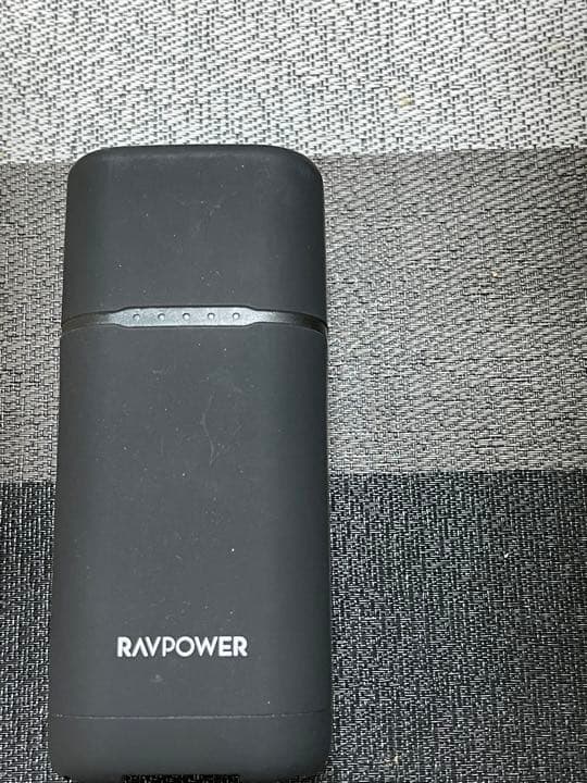 大容量モバイルバッテリーRAVPOWER 20000mAh / AC80W RAVPower モバイルバッテリーに新商品が登場！20000mAh 大容量でお