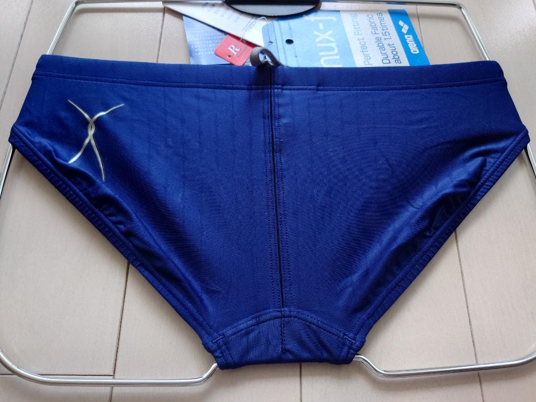 arena NUX-f ニュークスARN-6015光沢NVYネイビー L 競パン - メルカリ