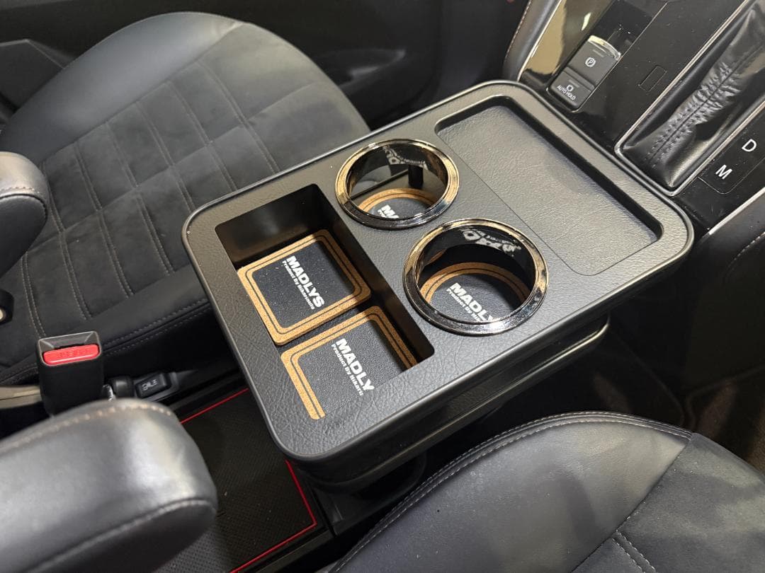 デリカD5 MASLYS センターテーブルフロント用マッドブラック - メルカリ