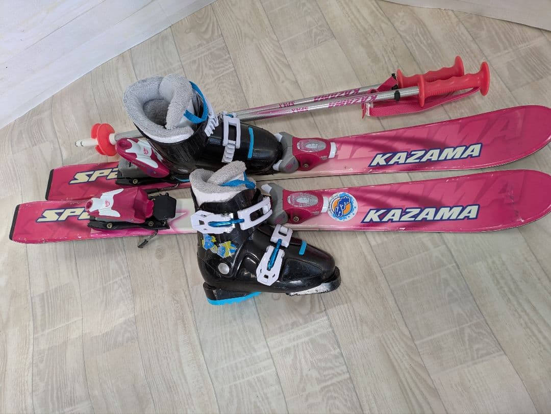 ジュニアスキー KAZAMA スキー板 ✕ 靴 ✕ ストック 3点セット ピンク