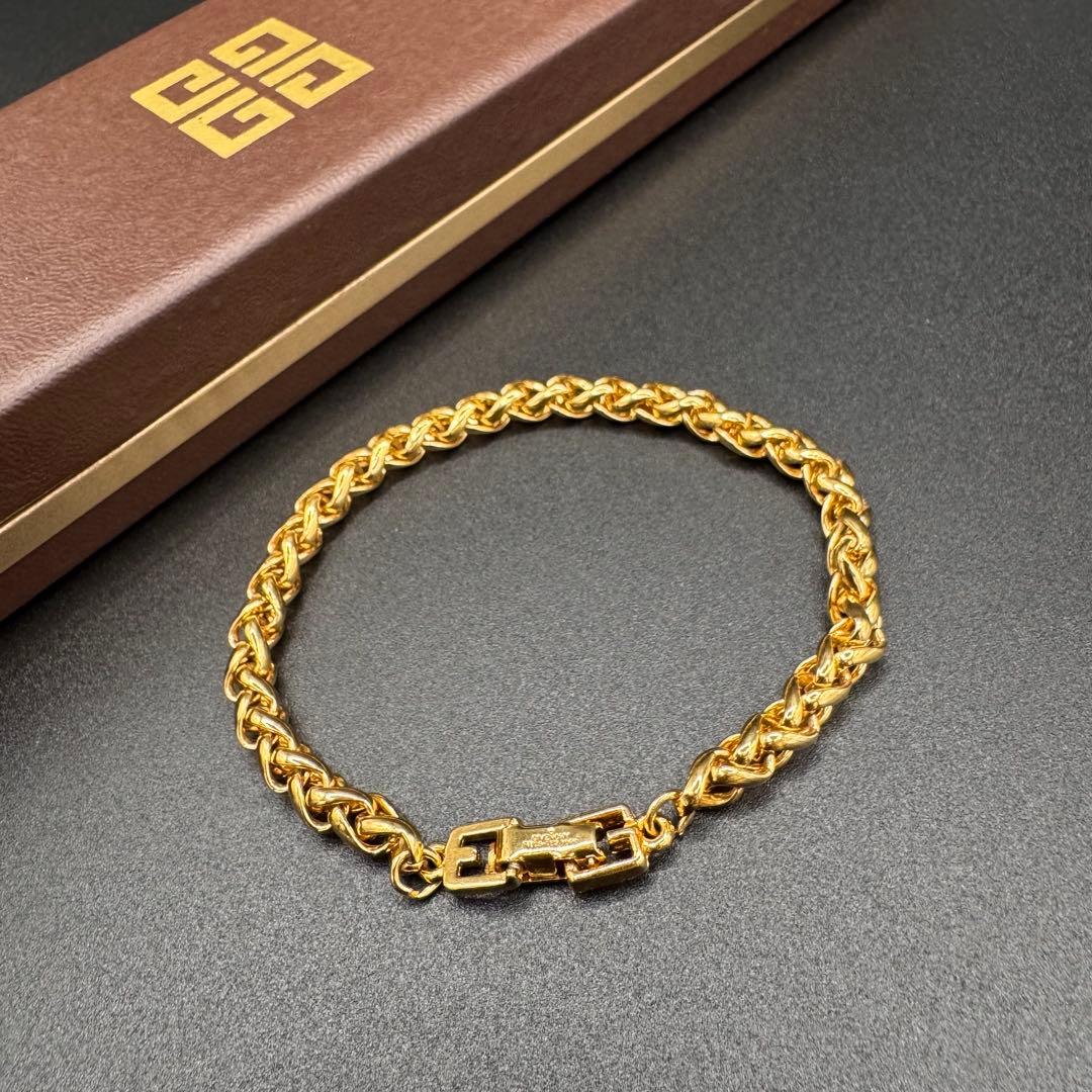 美品 ジバンシィ GIVENCHY ブレスレット ゴールド ヴィンテージ - メルカリ