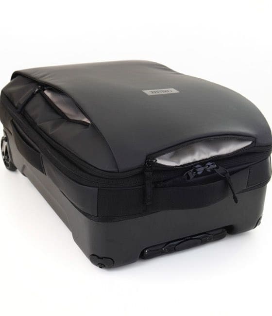 ☆新品☆camelbak/インターナショナルキャリーオンウィール - メルカリ