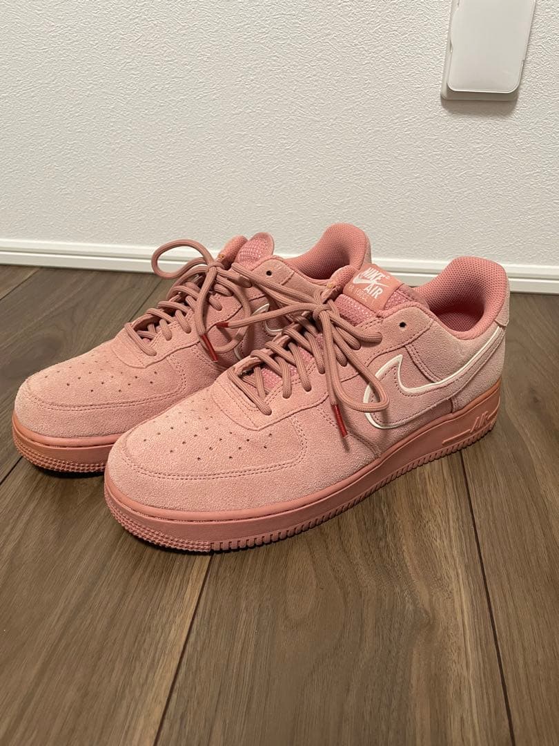エアフォース１　27センチ　スウェードのピンク NIKE(ナイキ) / AIR FORCE 1 07 LV8 SUEDE/エアフォーススエード