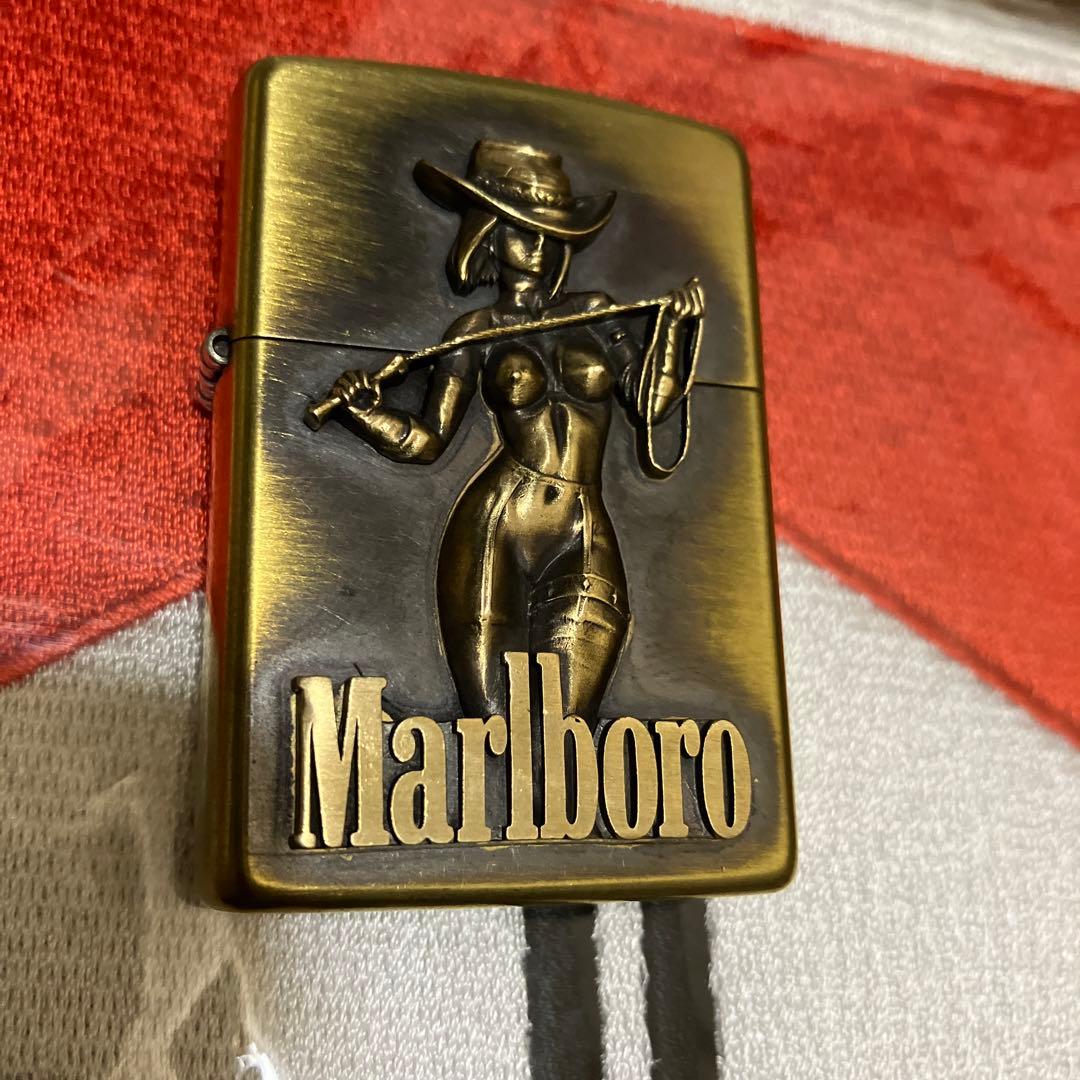 マルボロマン‼️ならぬマルボロウーマン‼️超希少品zippo‼️割引中
