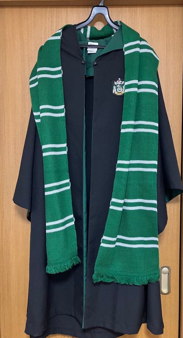 公式 USJ ハリーポッター ローブ マフラーセット スリザリン M - メルカリ