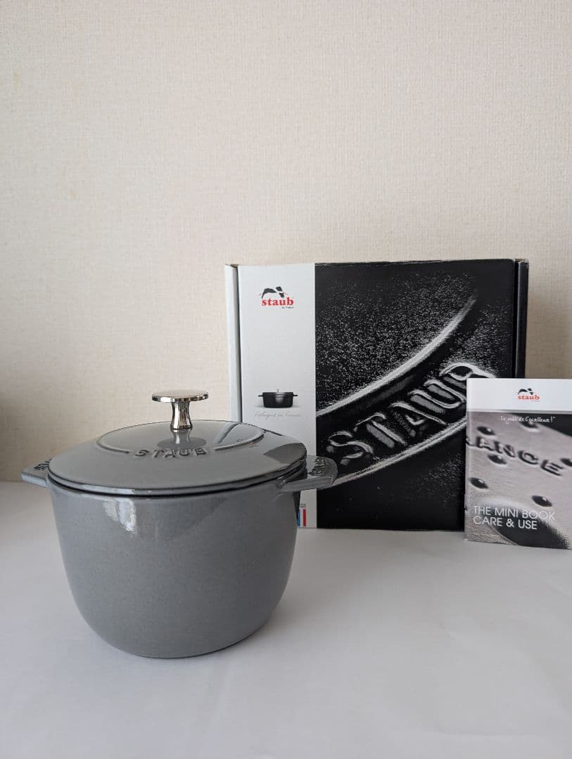 Staub ストウブ ラ ココット de GOHAN Mサイズ 16cm グレー Staub（ストウブ） 鍋 ラ・ココット de GOHAN Mサイズ グレー 生涯保証