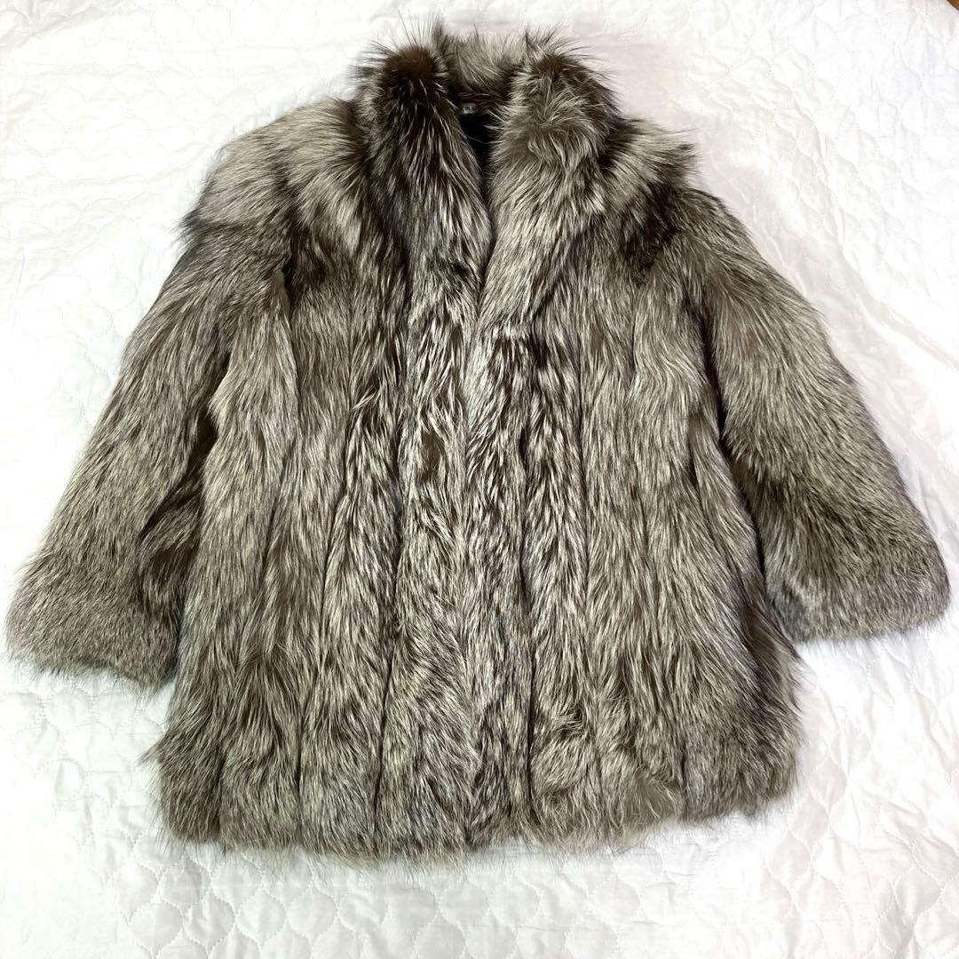 極美品✨ サガフォックス ロイヤル 金サガ 毛皮コート シルバー