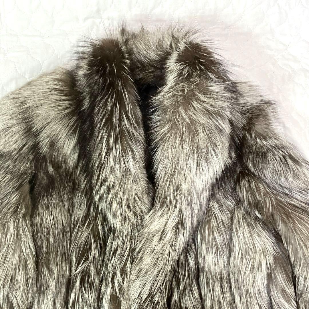 極美品✨ サガフォックス ロイヤル 金サガ 毛皮コート シルバー
