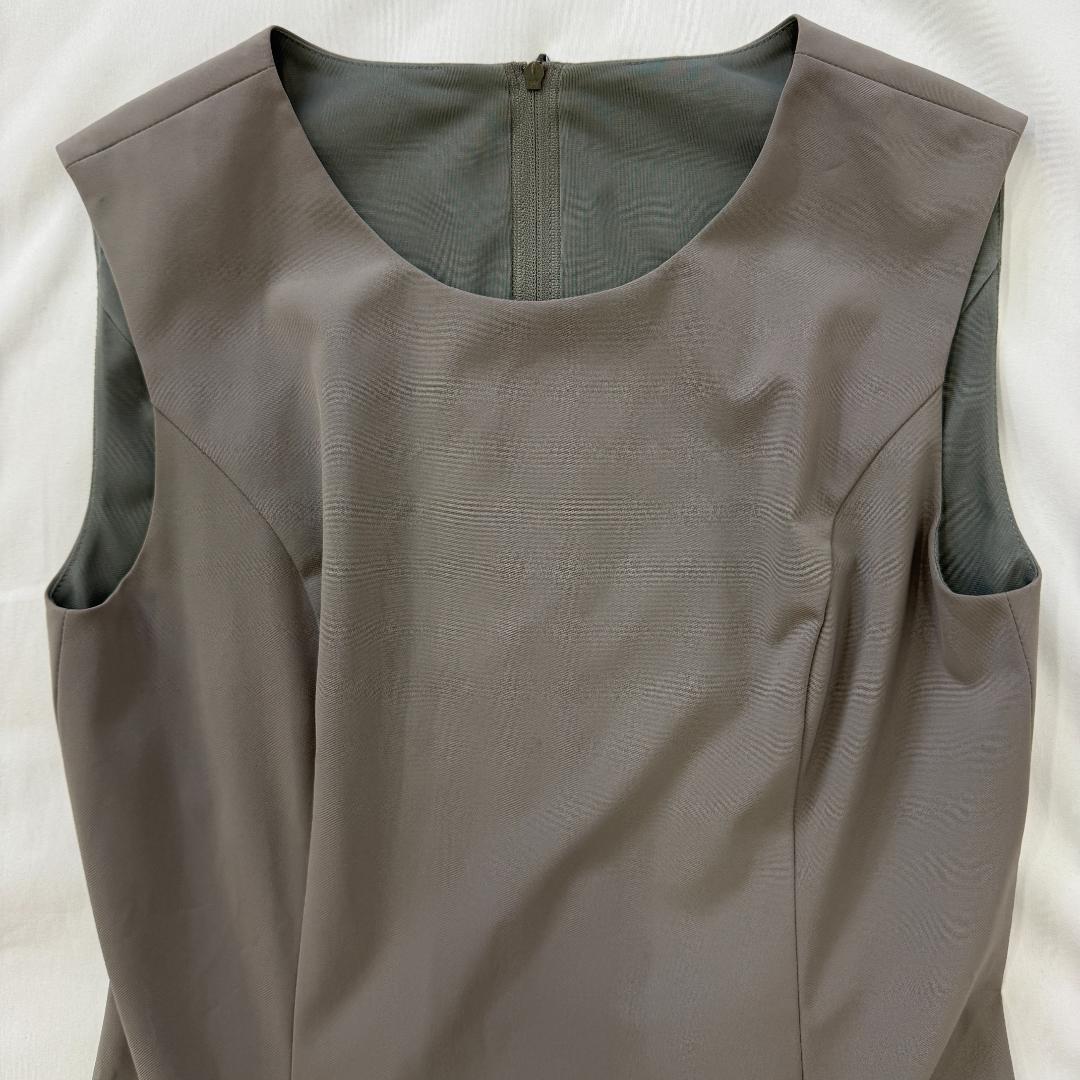 訳あり フォクシーニューヨーク ノースリーブワンピース 38 グレー 膝