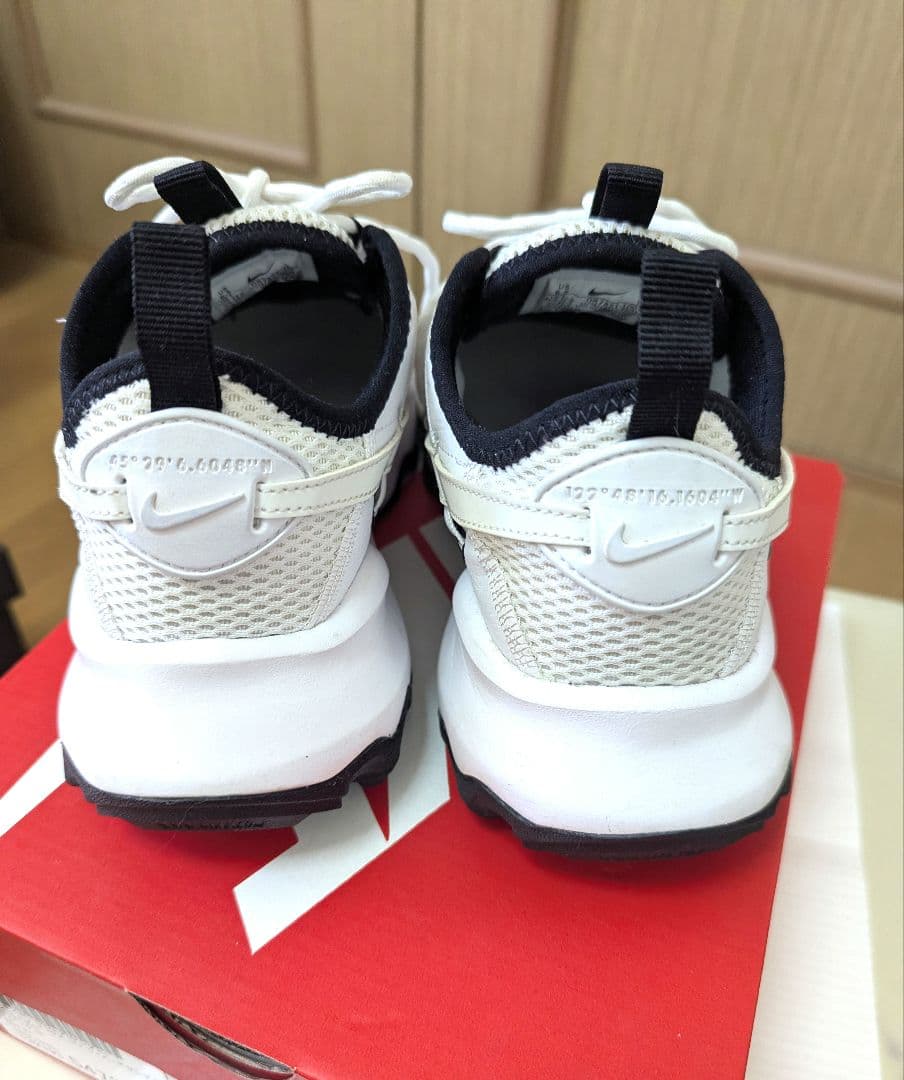 NIKE スニーカー ホワイト 23.5cm DR7851-100