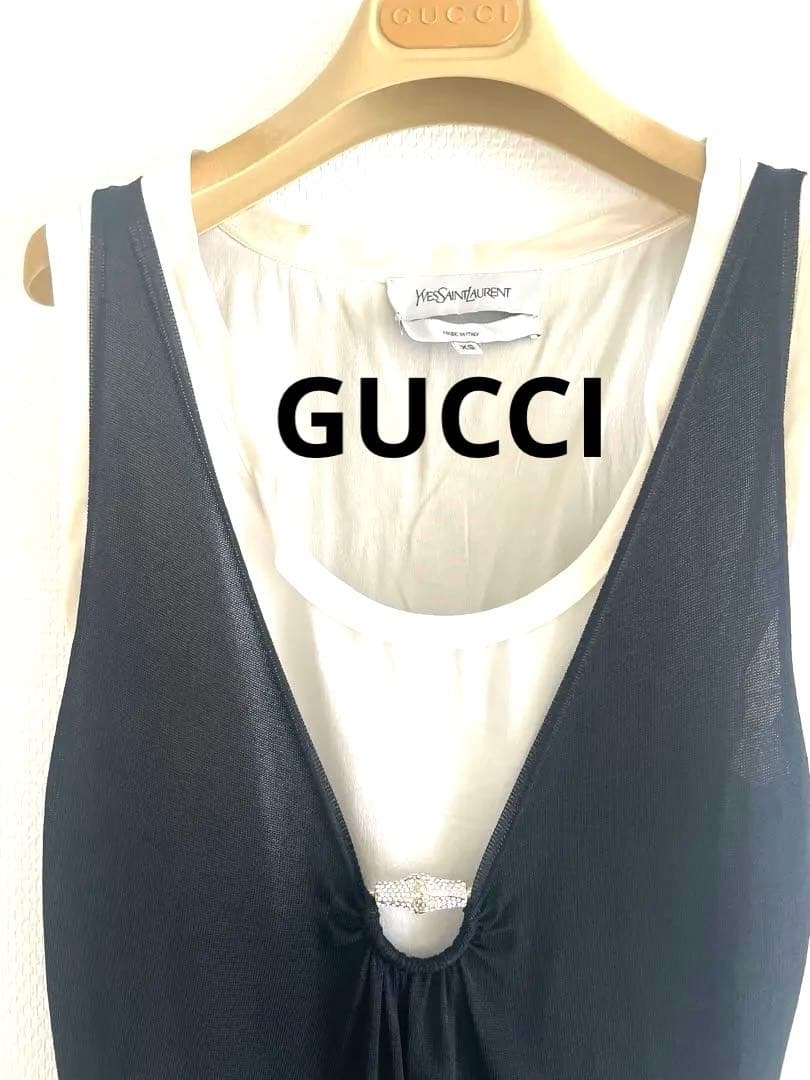 GUCCI】美品✨ブラックキャミソール✨スワロスキーチャーム付き