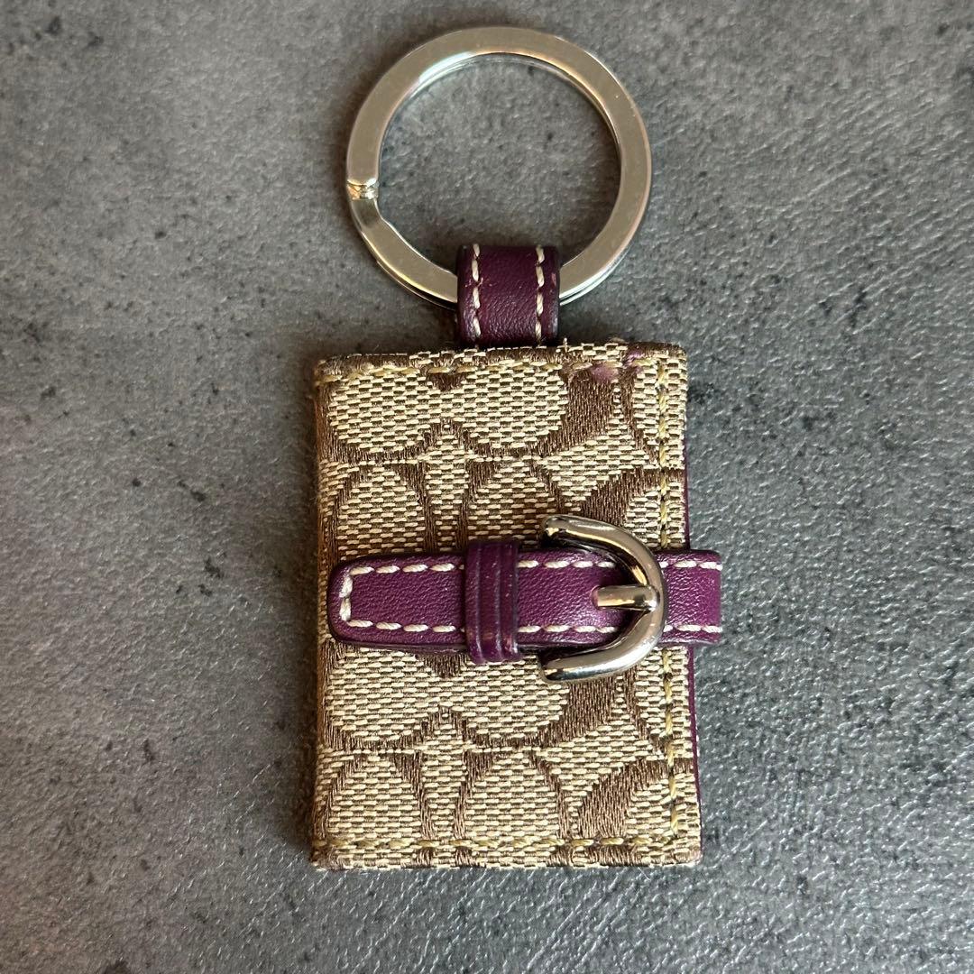 アクセサリー COACH Signature Picture Frame Bag charm COACH Signature Picture Frame Bag Charm - Macy's