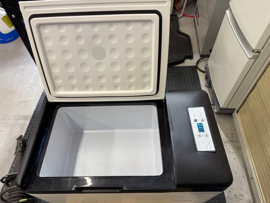 ！動作OK！ベルソスVS-CB015 ポータブル冷凍冷蔵庫 -20度　15L