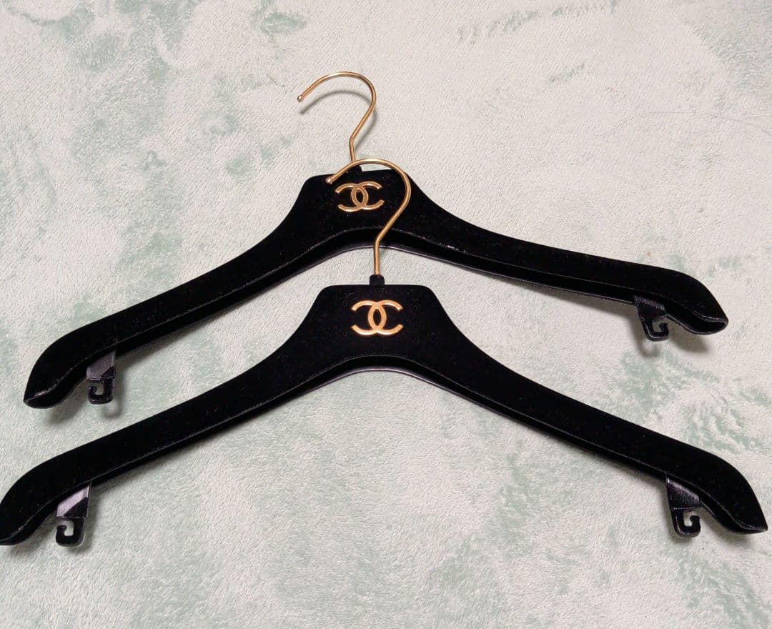 CHANEL シャネル ハンガー2本セット - メルカリ
