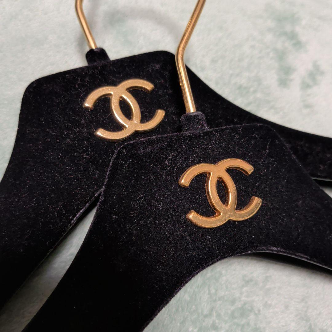 CHANEL シャネル ハンガー2本セット - メルカリ