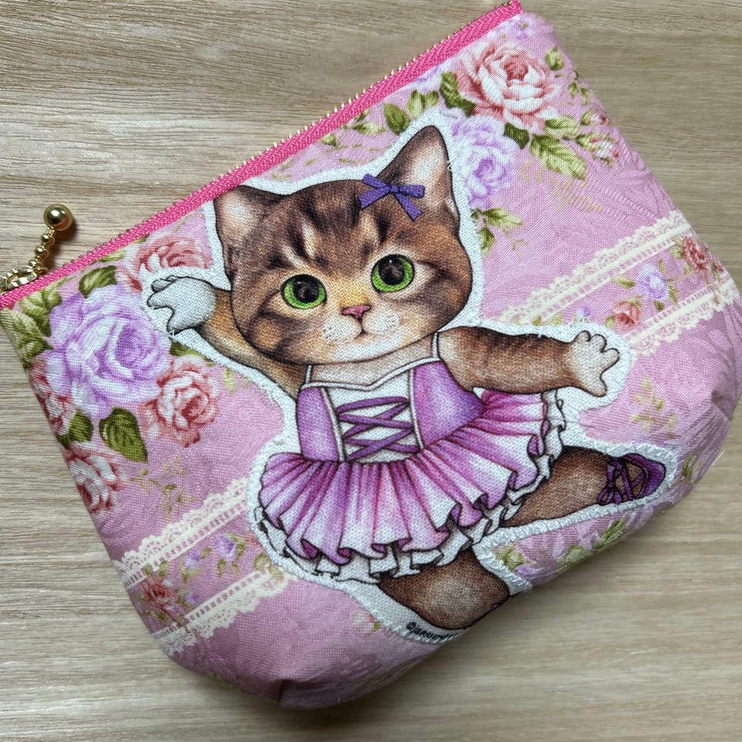 ハンドメイド ころりんポーチ コヤンイサムチョンバレリーナサンダー