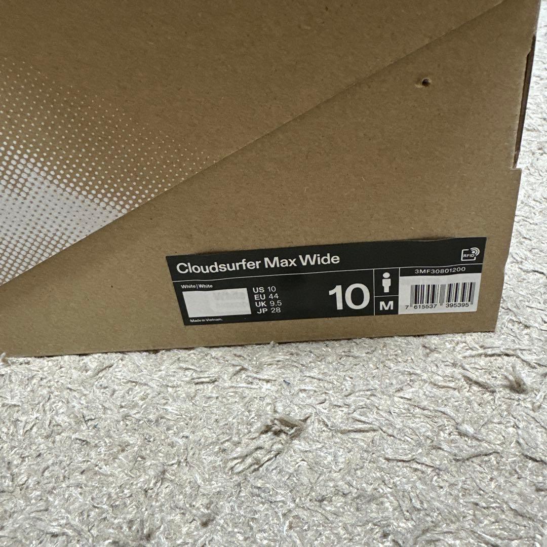 靴 On Cloudsurfer Max Wide 28.0cm