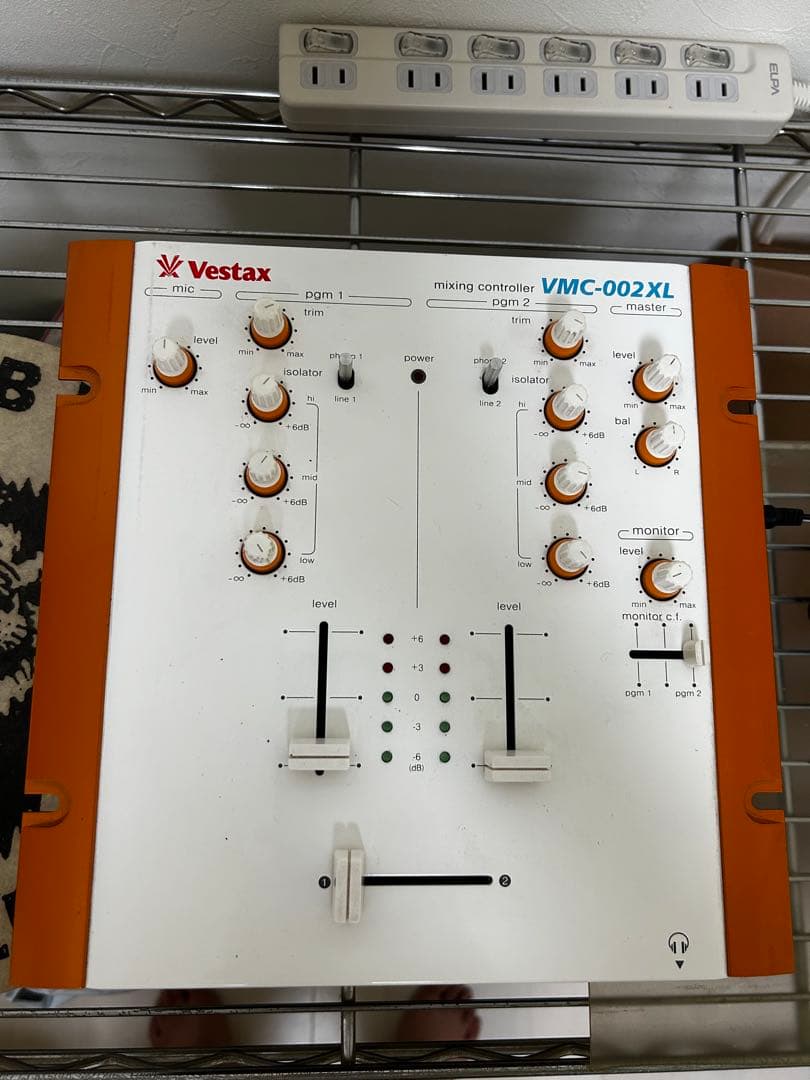 Vestax VMX-002XL DJミキサー 動作確認済 ジャンク品/動作に問題なし】Vestax/DJミキサー/VMC-002XL -DJ機材