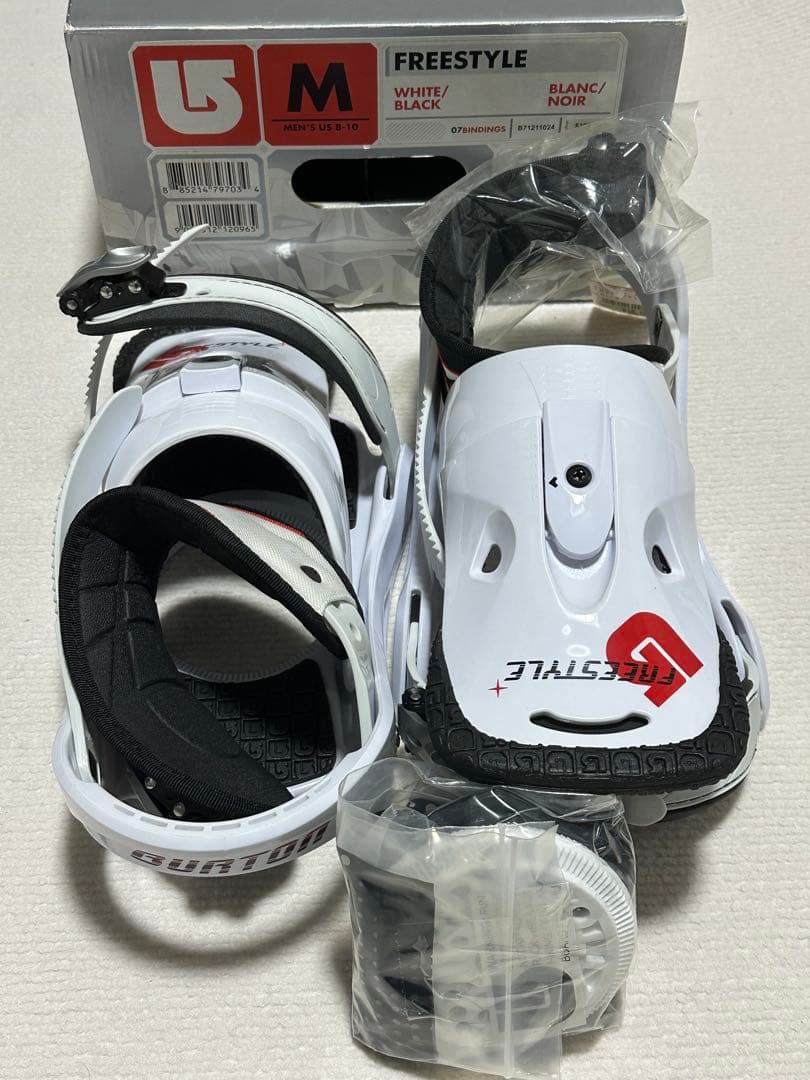 【未使用】BURTON バートン ビンディング Freestyle Mサイズ 楽天市場】【最大64%OFFスーパーSALE】バートン スノーボード