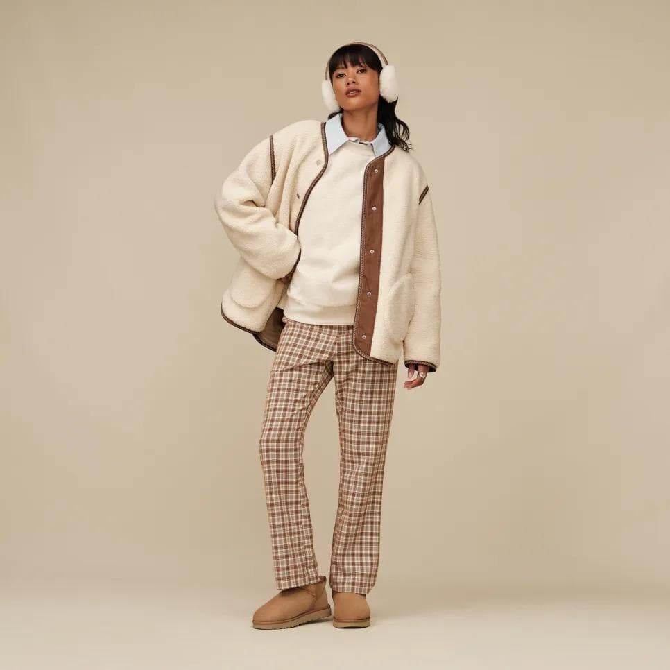 UGG アグ ムートンブーツ ウルトラミニ　チェスナット 24.0cm