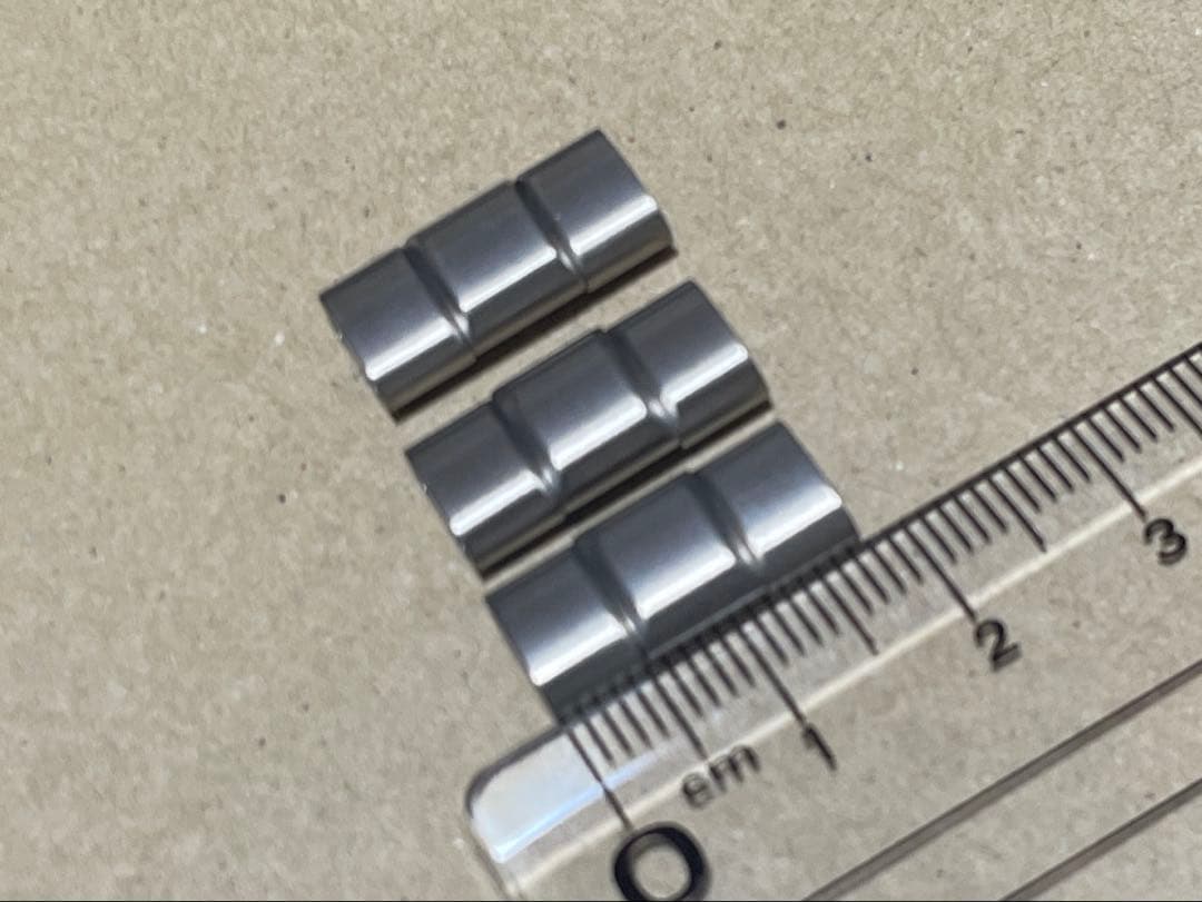 ブライトリング エアロスペース用 PTブレスレット 3コマ チタン 18mm