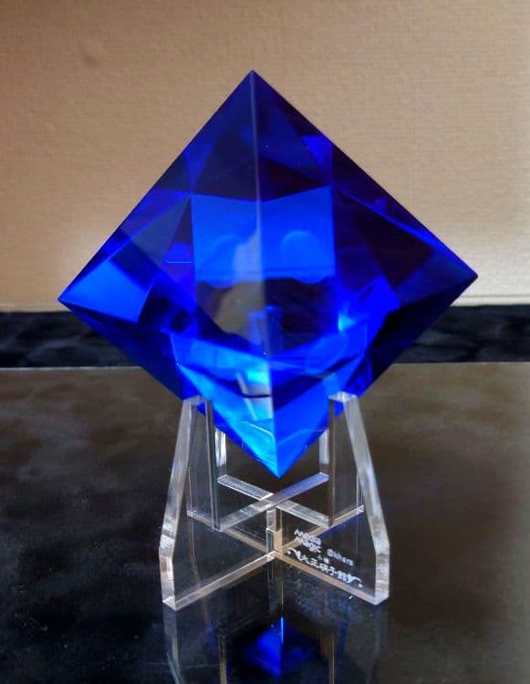 クリスタルオブジェ第6の使徒 ラミエル 小樽大正硝子館 エヴァンゲリオン クリスタルオブジェ第6の使徒 ラミエル 小樽大正硝子館 エヴァンゲリオン