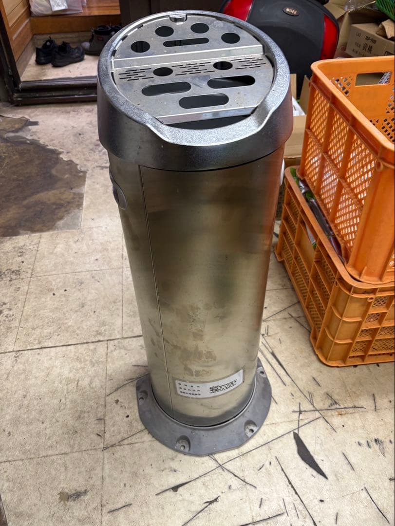 JT業務用灰皿　特大 楽天市場】JT 灰皿の通販