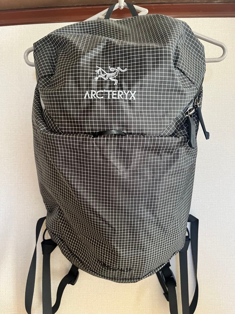 ARC'TERYX コンシール15バックパック ブラック・チェック柄 - メルカリ