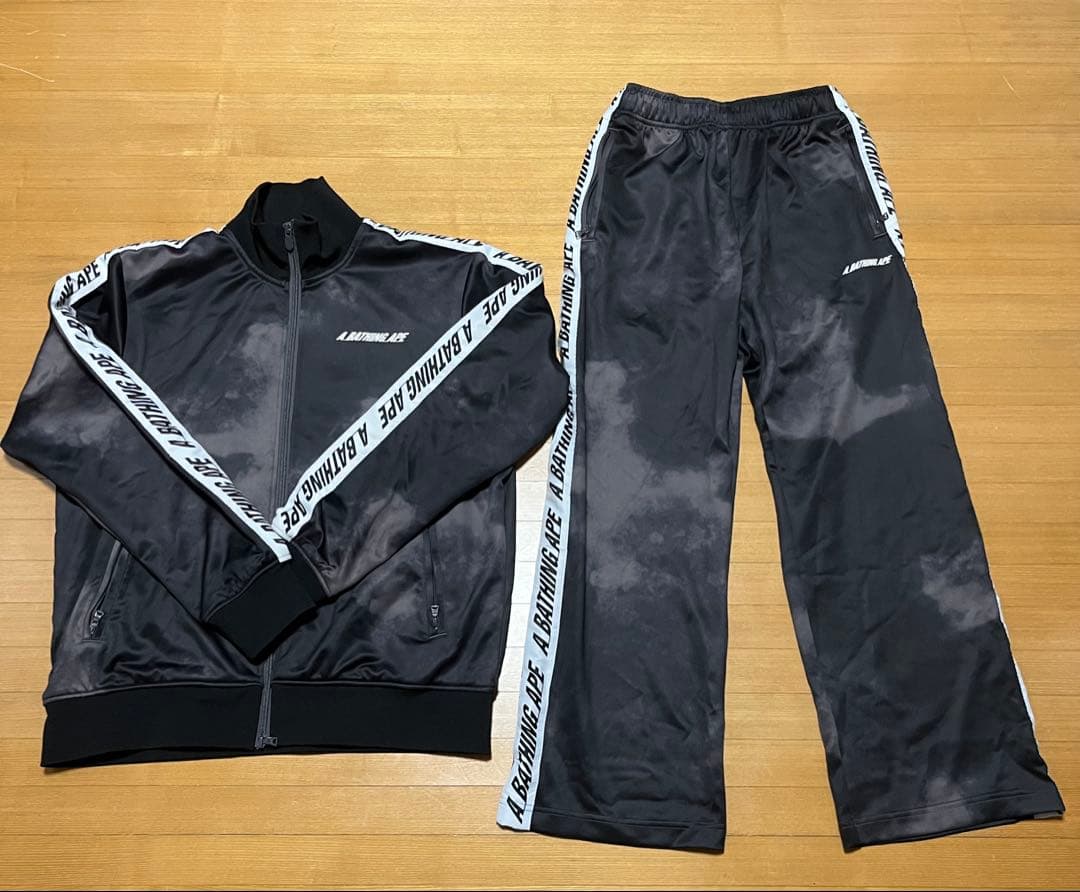 【エルキチ】A BATHING APE トラックジャケット 中古・古着通販】A BATHING APE (アベイシングエイプ) トラック