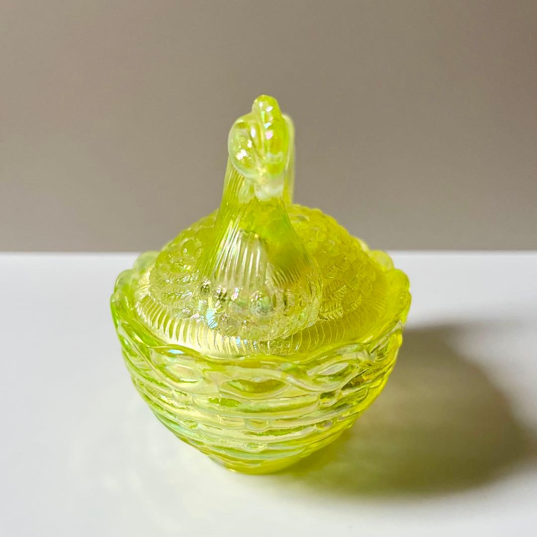 ウランガラス 鳥 小物入れ キャニスター 置物