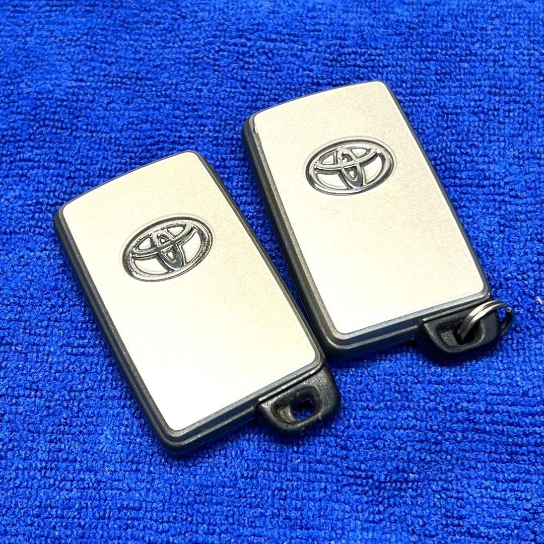 トヨタ ヴェルファイア/アルファード スマートキー 0751 6221 - メルカリ