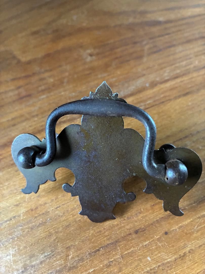青柳様専用アンティーク アイアン 引き出し 取っ手 ノブ 持ち手 金具