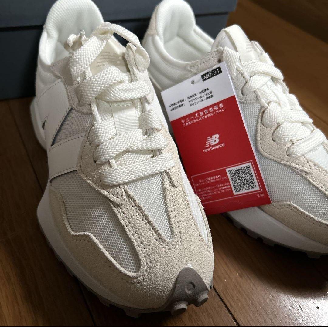 特価　新品 ニューバランス　スニーカー　U327　24.5cm　送料込