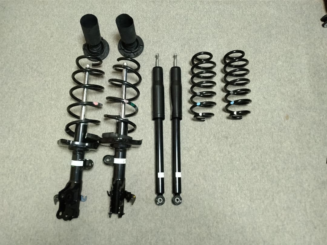 ホンダ RK-1 ステップワゴン 純正サスペンション 新車外し - メルカリ