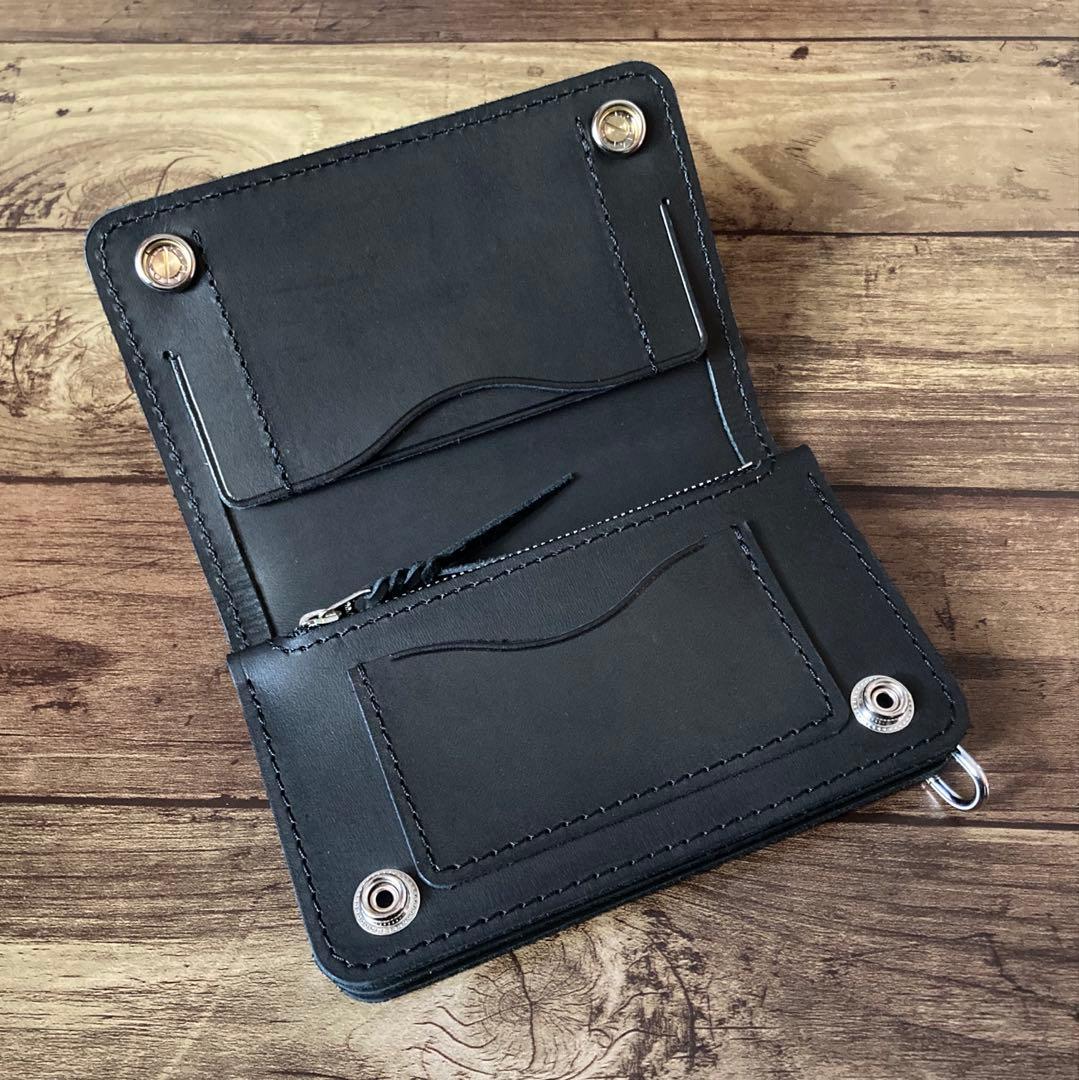 お札を折らずに収納】COW CRUSTトラッカーウォレット150（ミドル）3層