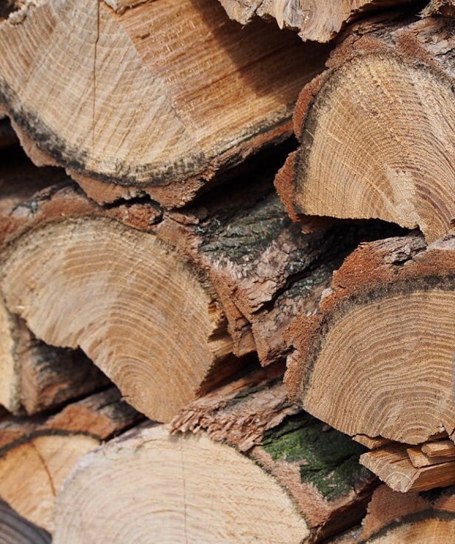 ☆期間限定セール☆ナラ乾燥薪25キロ☆サービス有り☆ - メルカリ