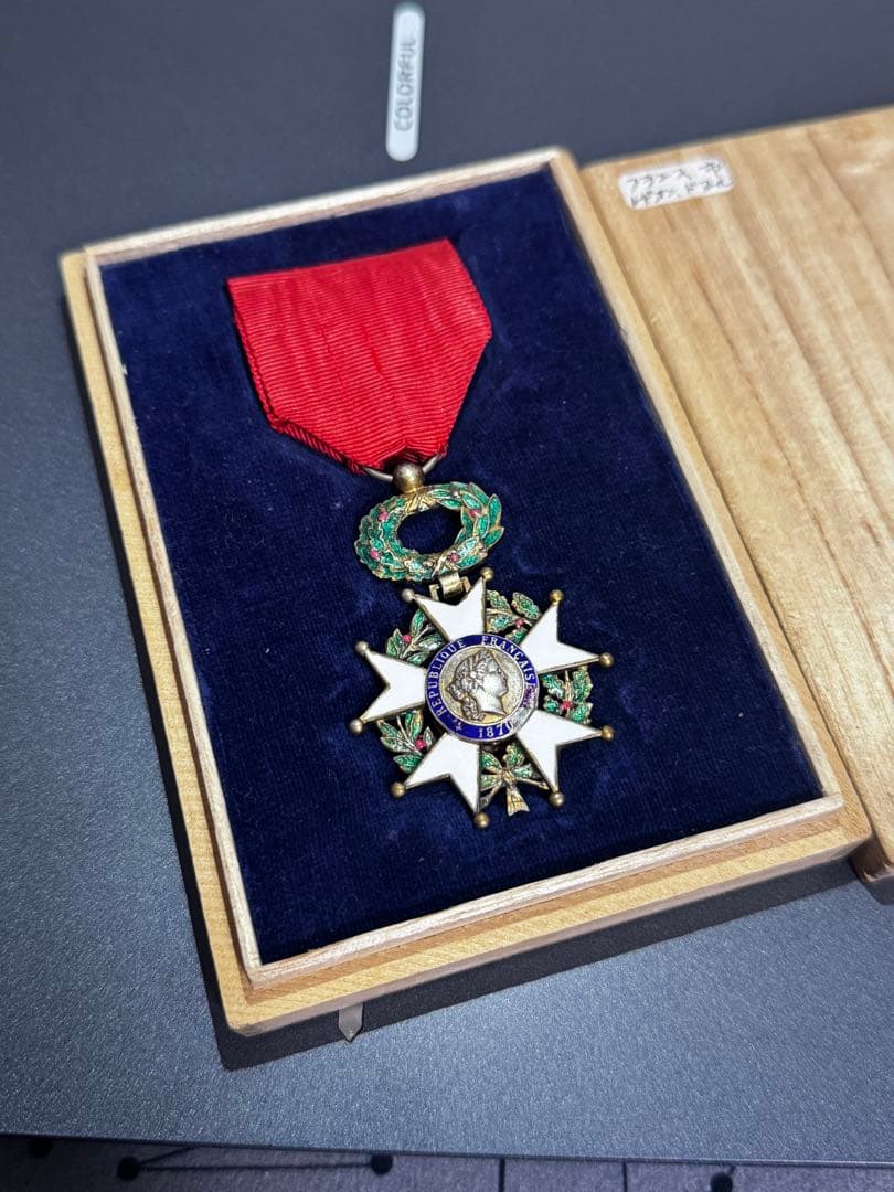 フランス レジオンドヌール勲章 950銀製 銀マーク 現状品 勲章 徽章